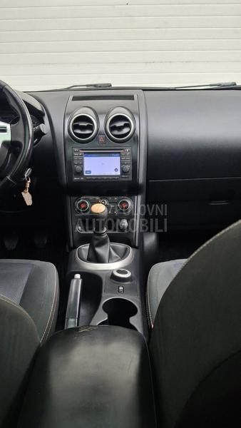 Nissan Qashqai + 2 2.0dci 4x4 PAANORAMA