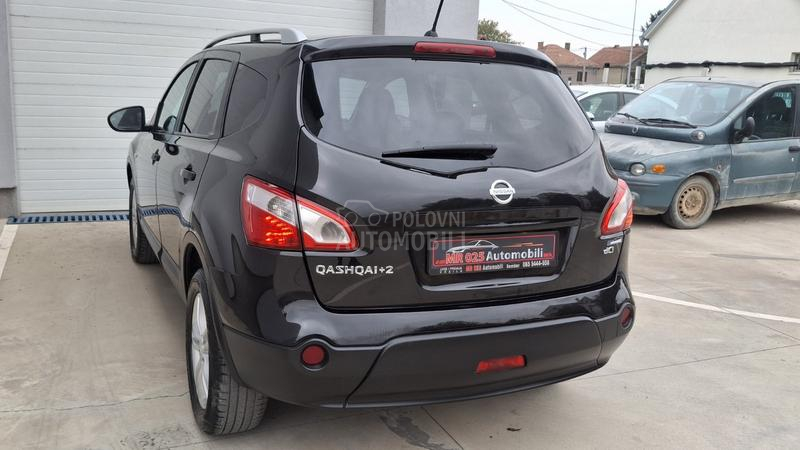 Nissan Qashqai + 2 2.0dci 4x4 PAANORAMA