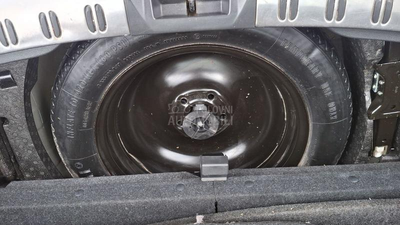 Nissan Qashqai + 2 2.0dci 4x4 PAANORAMA