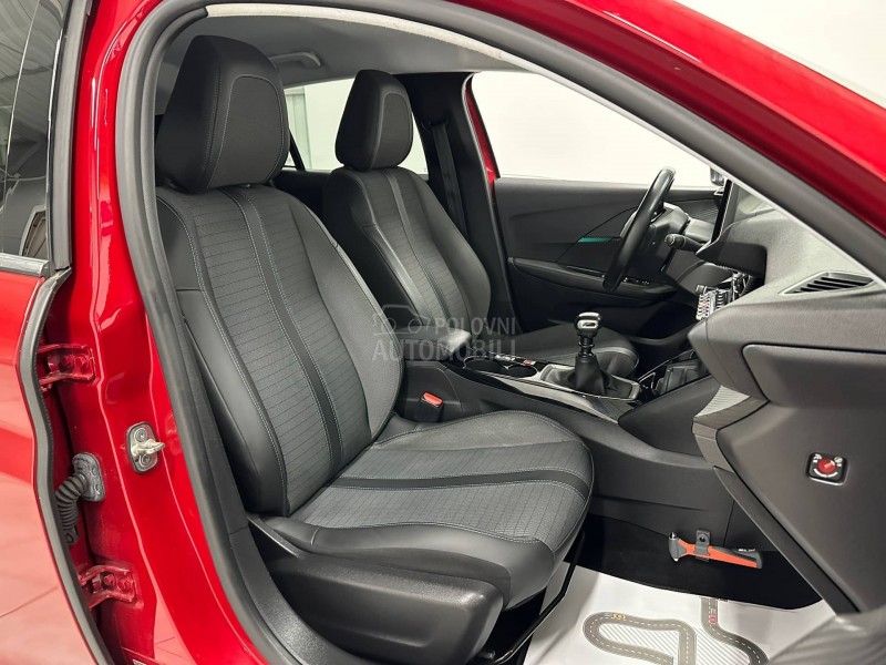 Peugeot 208 1.2 ALLURE VIRTUAL