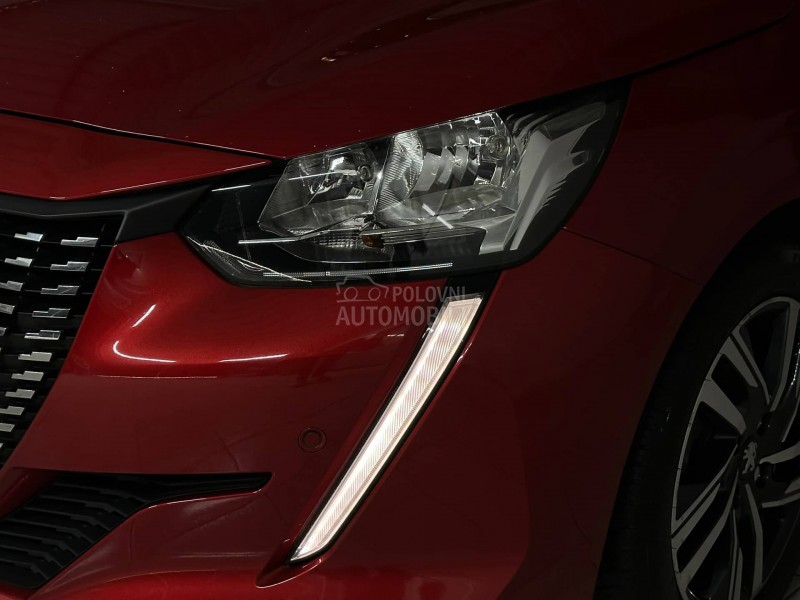 Peugeot 208 1.2 ALLURE VIRTUAL