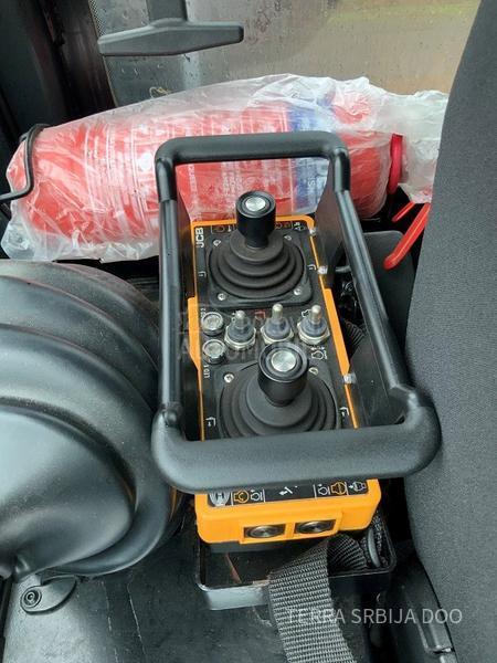 JCB 555 260R BLACK EDITION