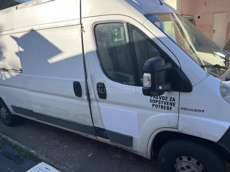Peugeot Boxer 2.2L3H2