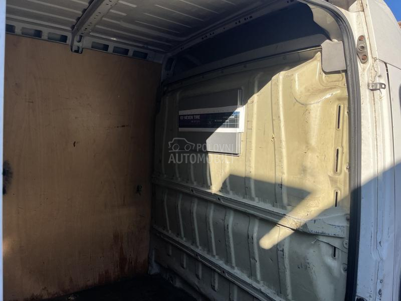 Peugeot Boxer 2.2L3H2