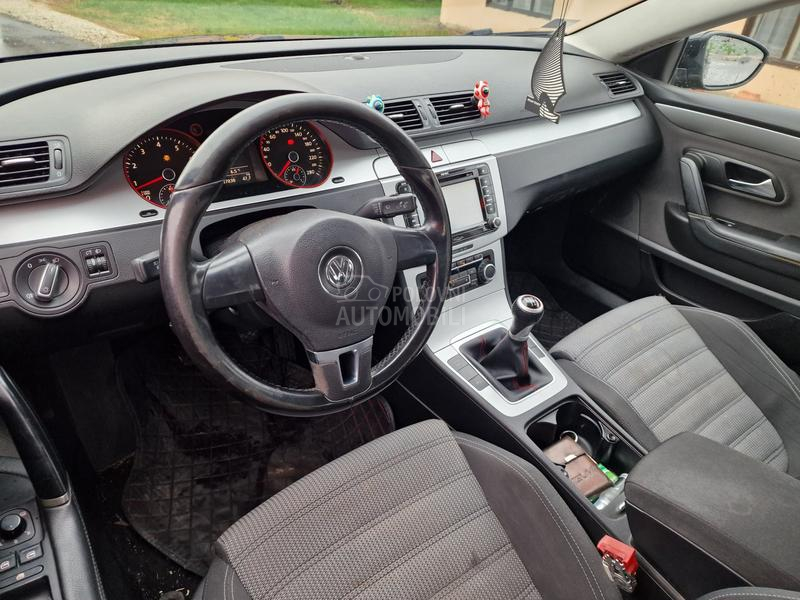 Volkswagen Passat CC 