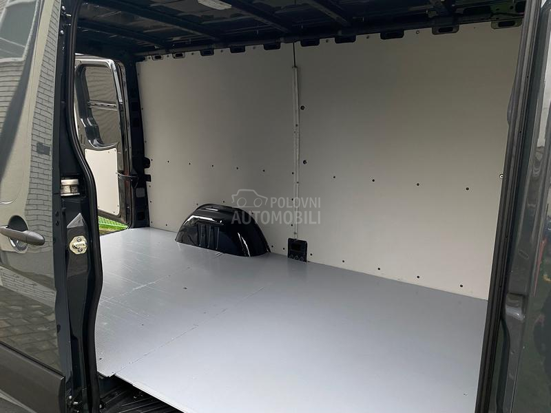 Volkswagen Crafter 2.0 TDI