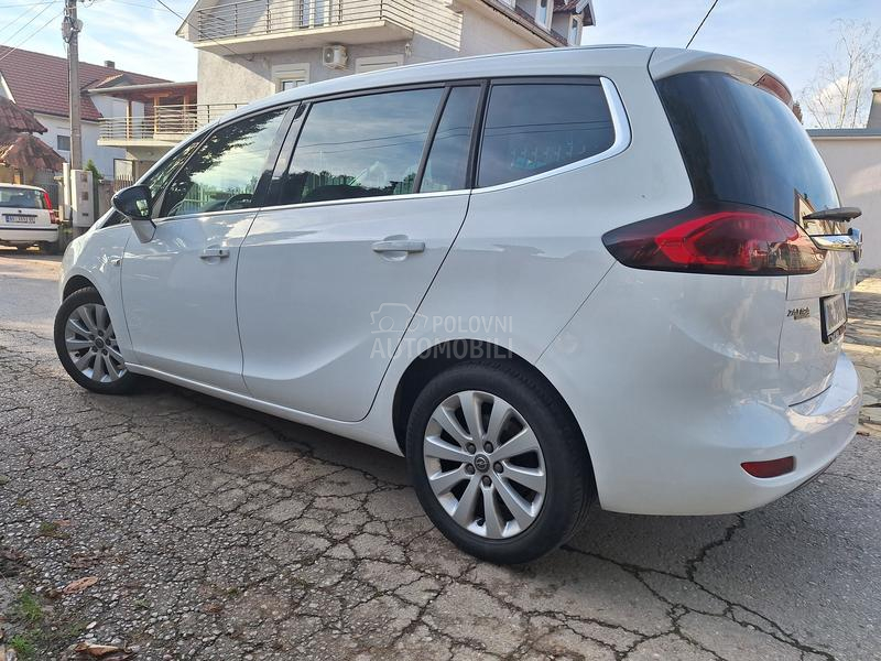 Opel Zafira 1.6