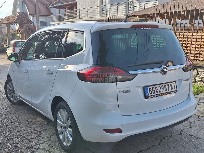 Opel Zafira 1.6
