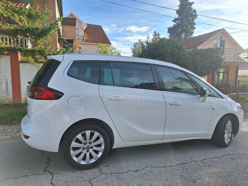 Opel Zafira 1.6