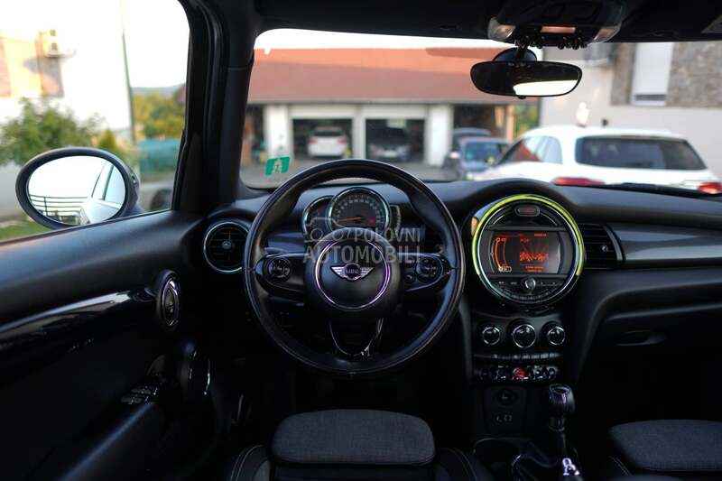 MINI One 5 V r a t a