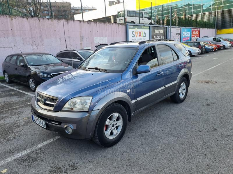 Kia Sorento regg dobra