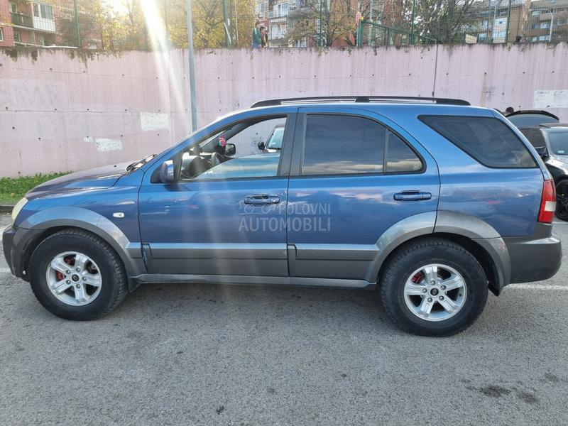 Kia Sorento regg dobra