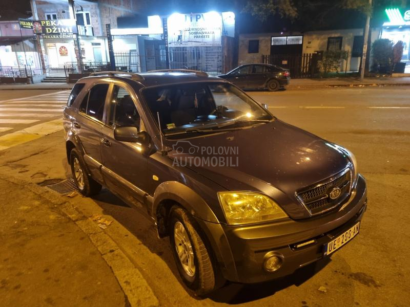 Kia Sorento regg dobra