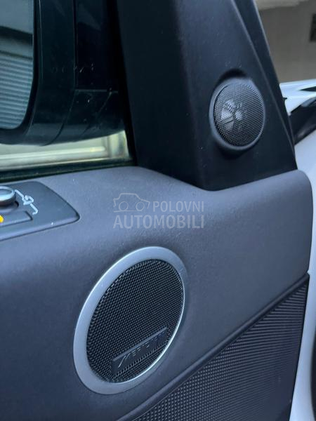 Land Rover Discovery 2.0d hse