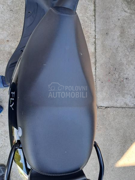 Piaggio FLY