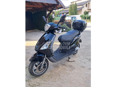Piaggio FLY