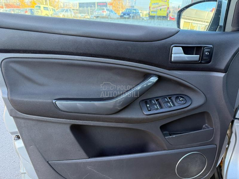 Ford Kuga 2.0 tdci titan 4x4