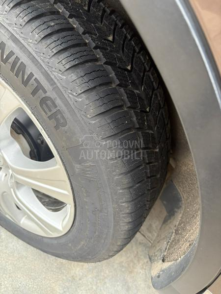 Linglong 235/60 R18 Zimska