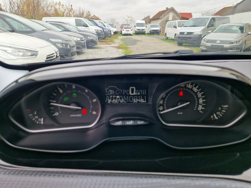 Peugeot 2008 1.6 bluehdi