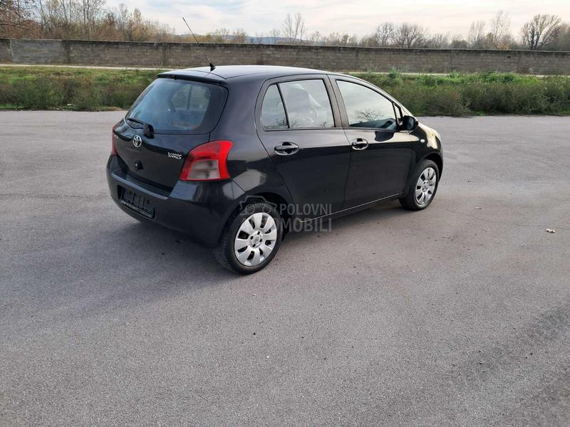 Toyota Yaris 