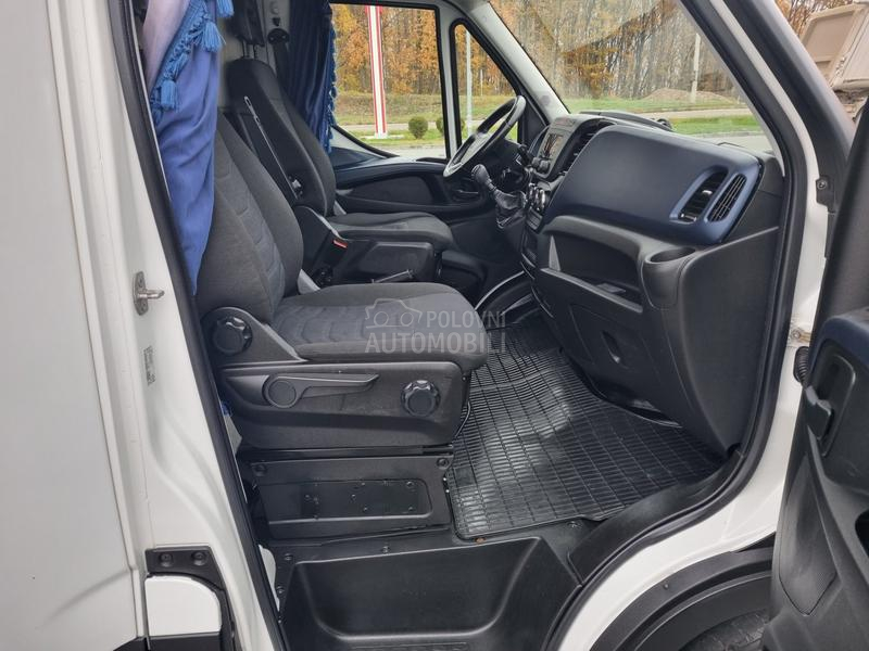 Iveco Daily 35S18 12 PALETA N0V