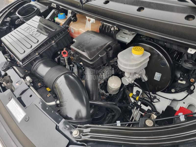 Iveco Daily 35S18 12 PALETA N0V