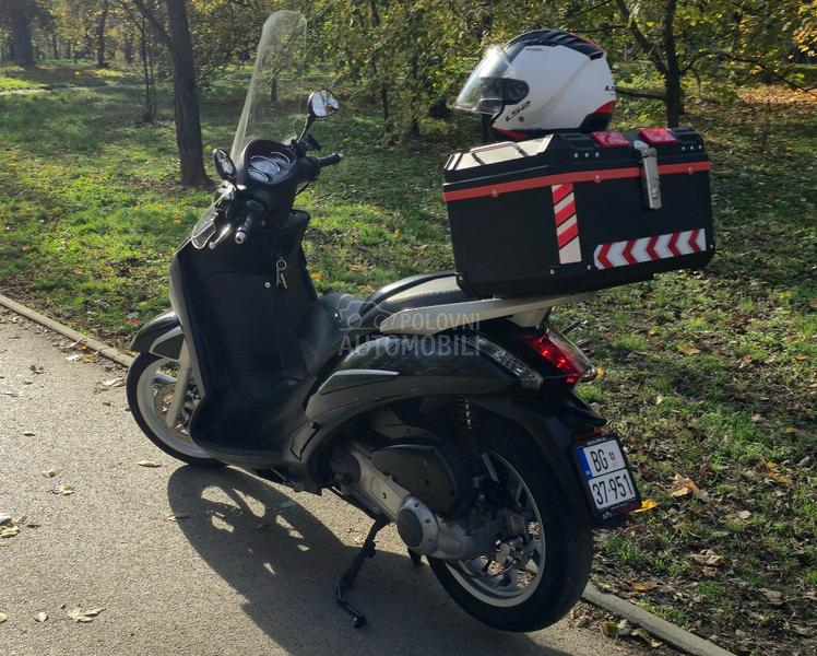 Peugeot Geopolis 300i