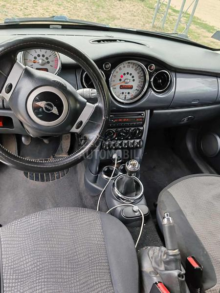 MINI Cooper 1.6