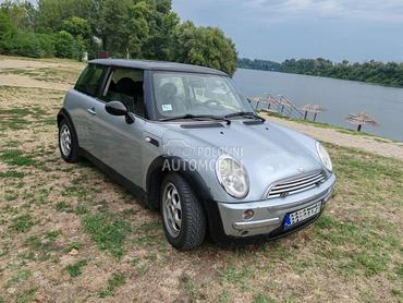 MINI Cooper 1.6