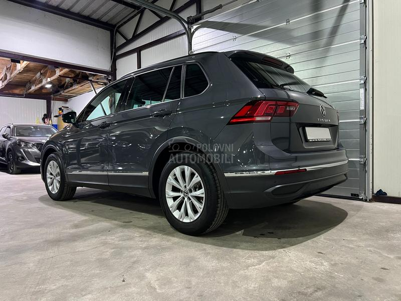 Volkswagen Tiguan 1,5 TSI DSG ELEGANCE