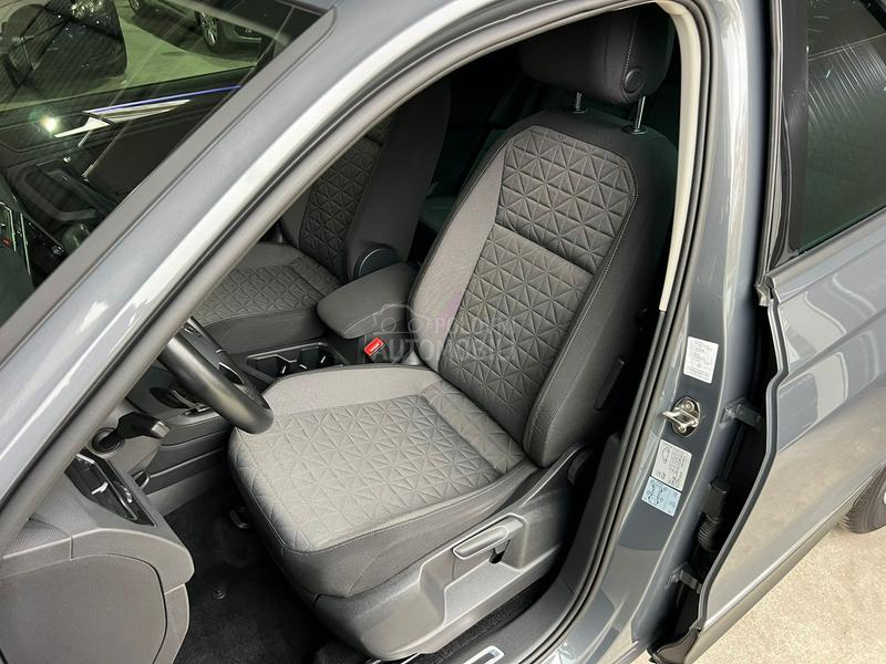 Volkswagen Tiguan 1,5 TSI DSG ELEGANCE