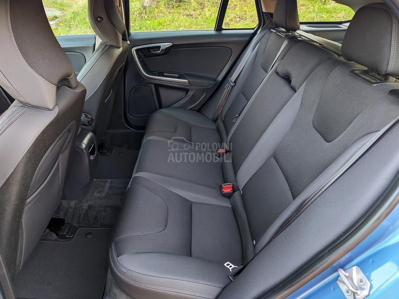 Volvo V60 2.0 D4 KINETIC