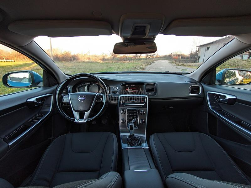 Volvo V60 2.0 D4 KINETIC