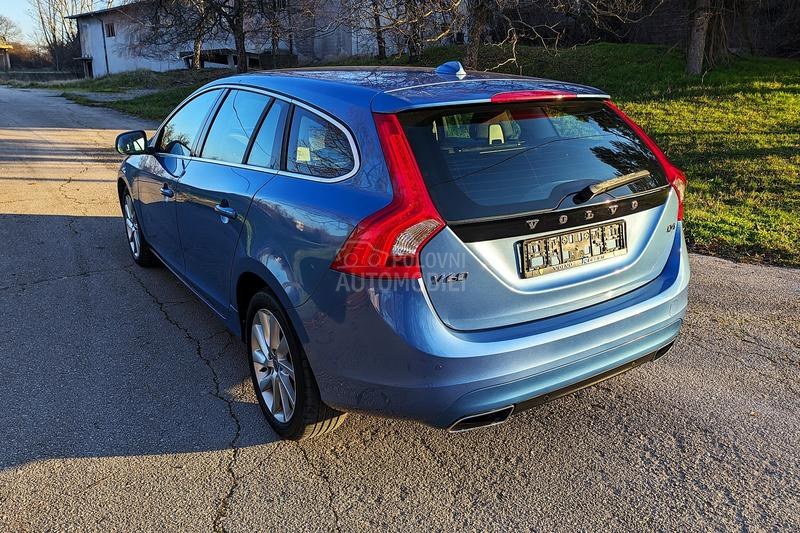 Volvo V60 2.0 D4 KINETIC