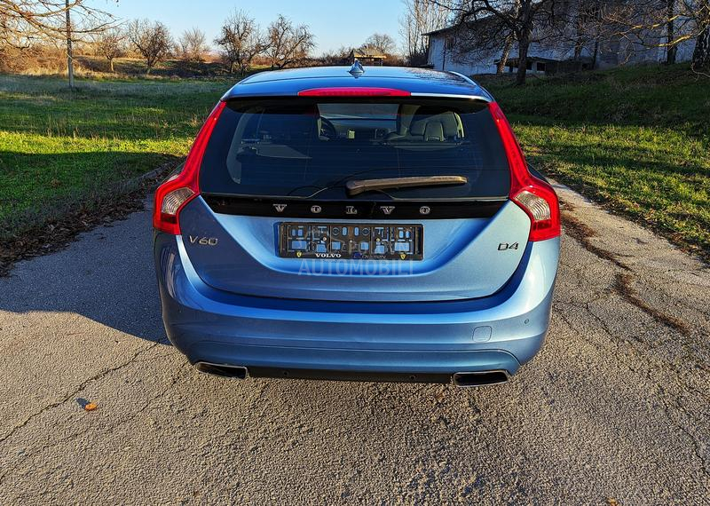 Volvo V60 2.0 D4 KINETIC