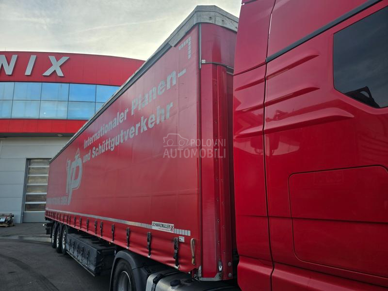 Schwarzmuller Cerada