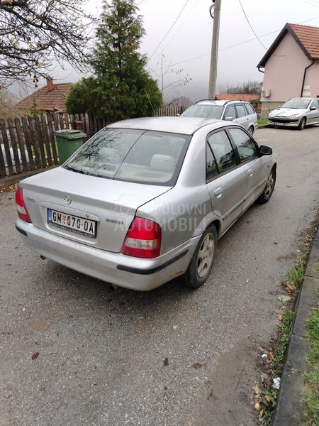Mazda 323 