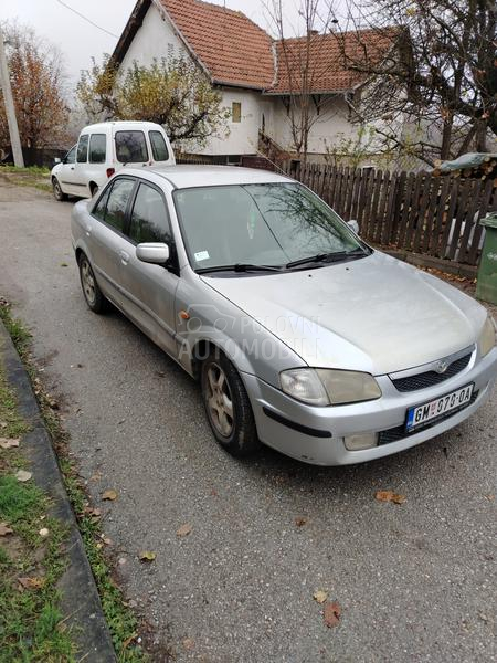 Mazda 323 