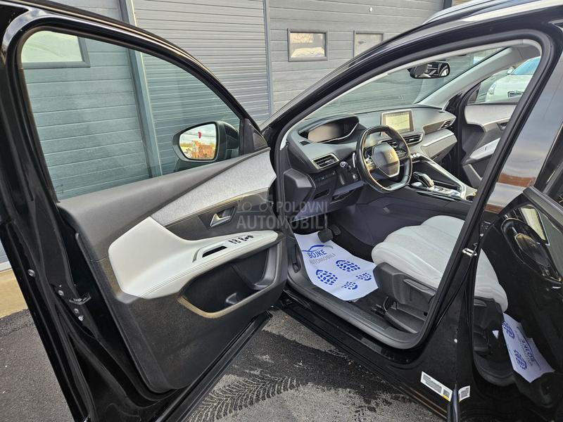 Peugeot 5008 ALLURE