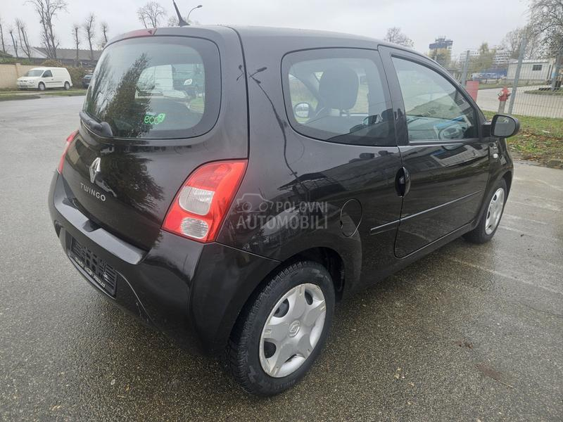 Renault Twingo 1.2b. Yahoo