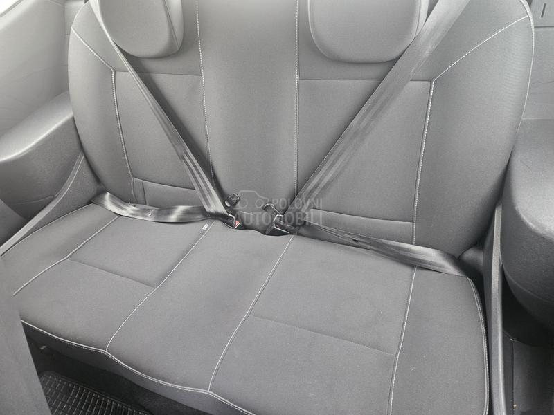 Renault Twingo 1.2b. Yahoo