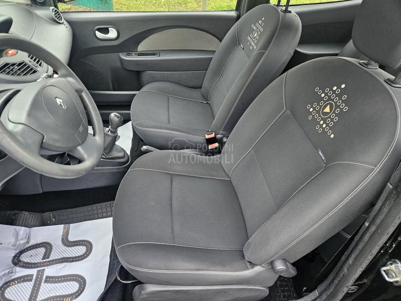 Renault Twingo 1.2b. Yahoo