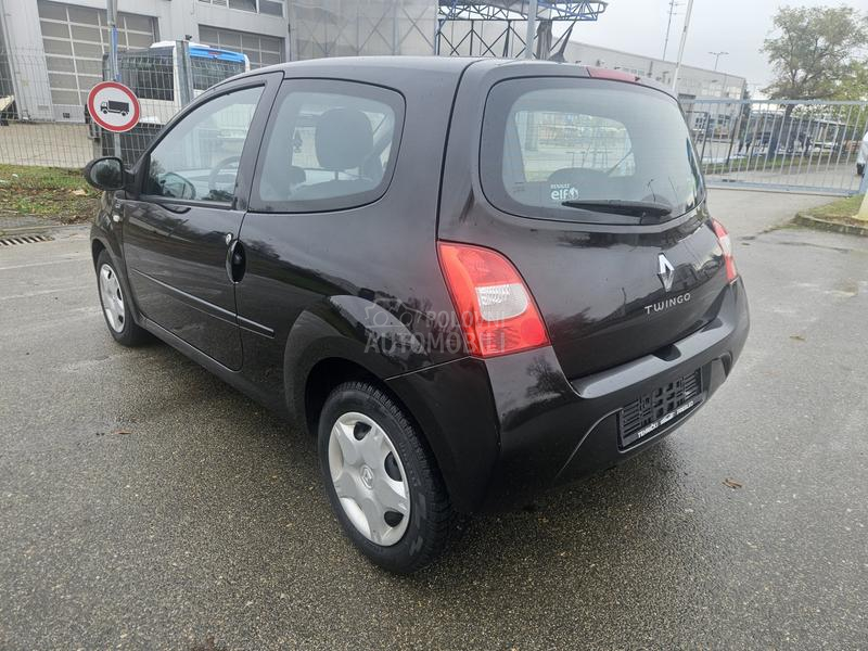 Renault Twingo 1.2b. Yahoo