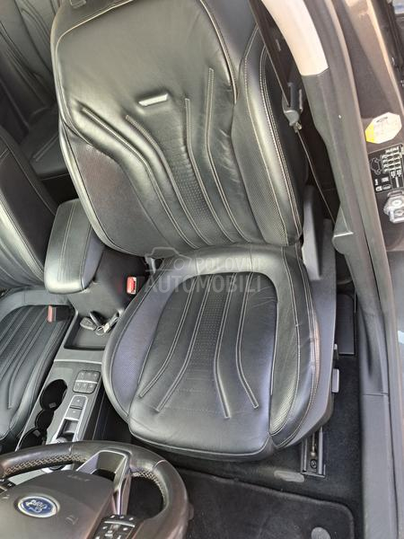 Ford Focus VIGNALE. 140257 K M