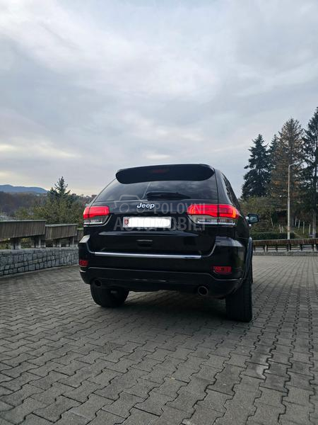 Jeep Grand Cherokee Totalni ful