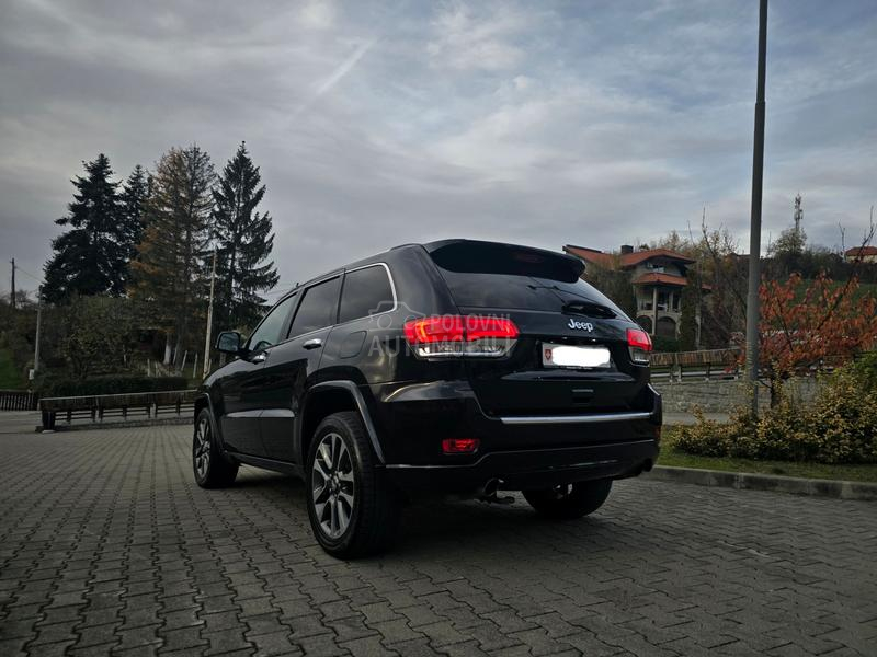 Jeep Grand Cherokee Totalni ful