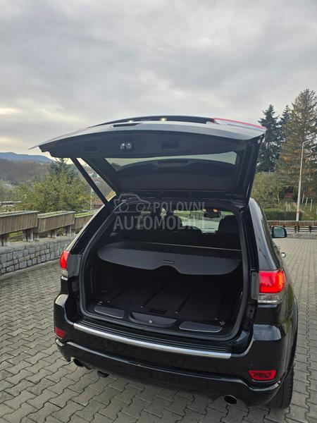 Jeep Grand Cherokee Totalni ful