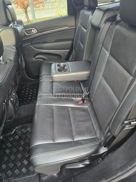 Jeep Grand Cherokee Totalni ful