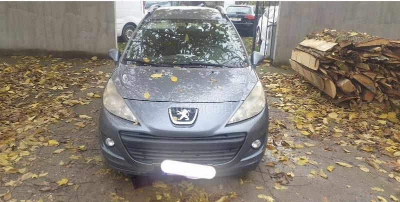 Peugeot 207 2010. god. -  kompletan auto u delovima