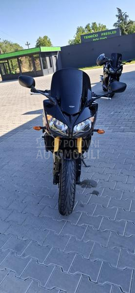 Yamaha FZ1